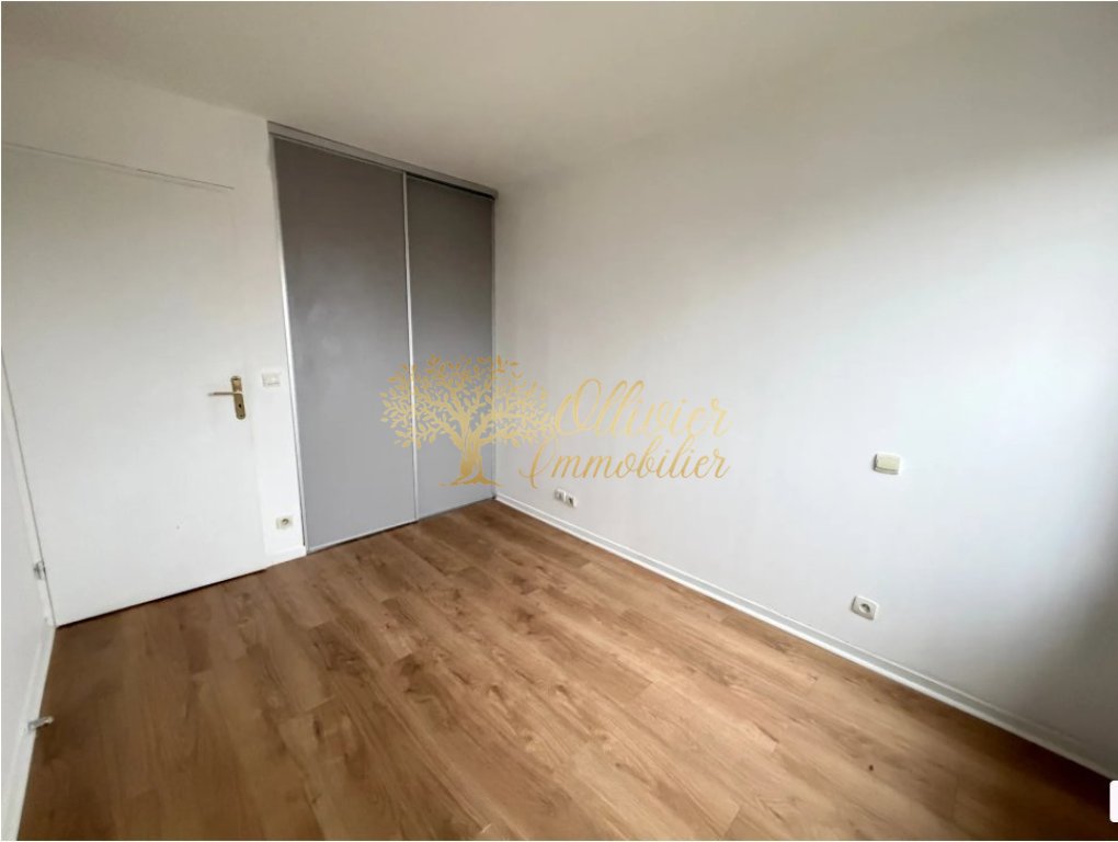 Lumineux 3 pi�ces avec balcon et parking A VENDRE - ALFORTVILLE Quartier des Fleurs - 63.3 m2 - 342�000�&euro;