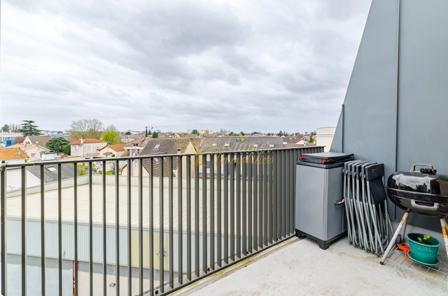 Appartement 3 pi�ces de 64 m� au derni�re �tage avec terrasse