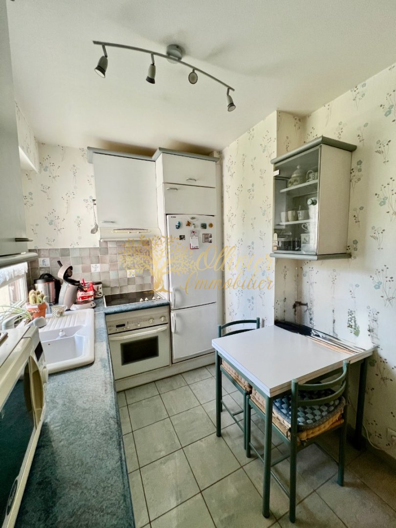 APPARTEMENT T3 A VENDRE - CRETEIL - 68.05 m2 - 235 000 &euro;