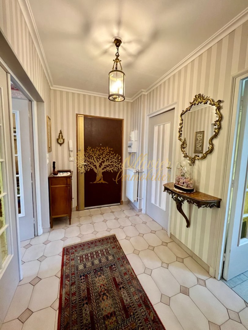 APPARTEMENT T3 A VENDRE - CRETEIL - 68.05 m2 - 235 000 &euro;