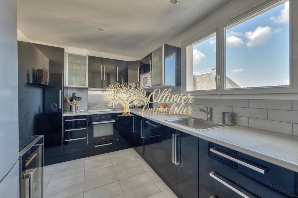 APPARTEMENT T3 - LE PERREUX SUR MARNE - 65.11 m2 - VENDU