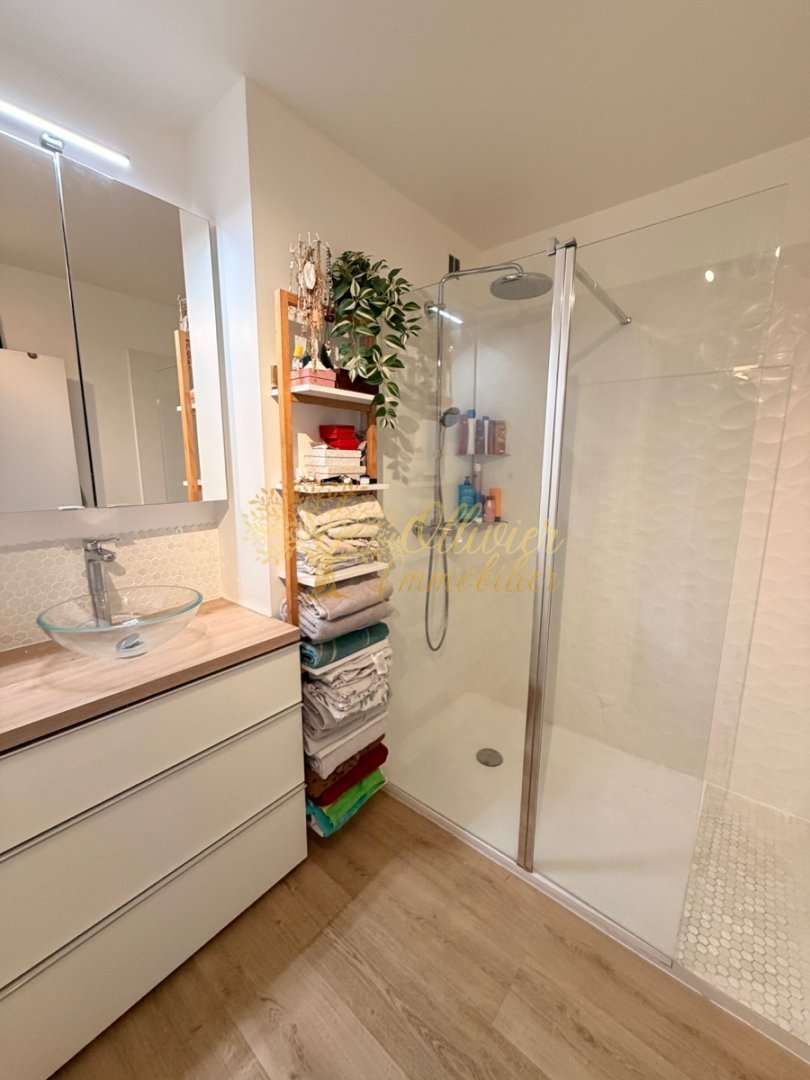 APPARTEMENT T3 A VENDRE - LE PLESSIS TREVISE - 62 m2 - 229 900 &euro;