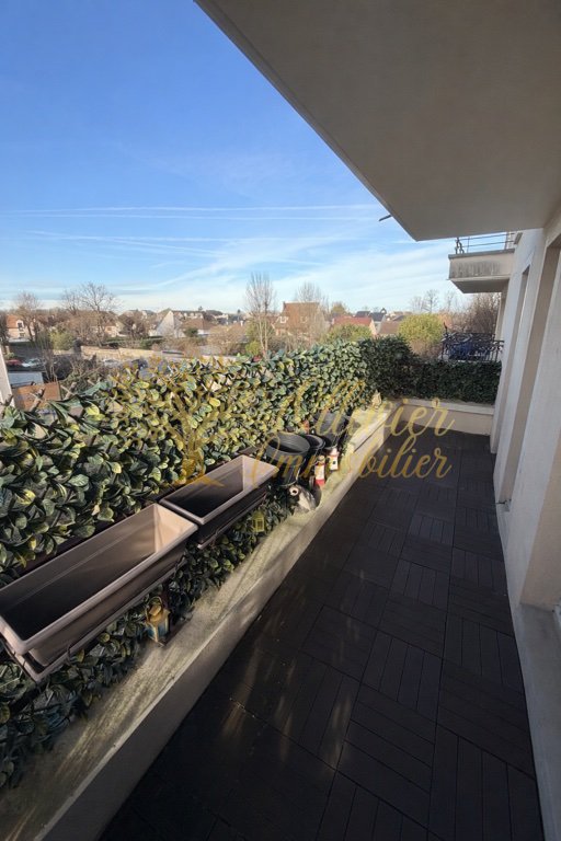 APPARTEMENT T3 A VENDRE - PONTAULT COMBAULT Berch�res - 59.38 m2 - 269�900�&euro;