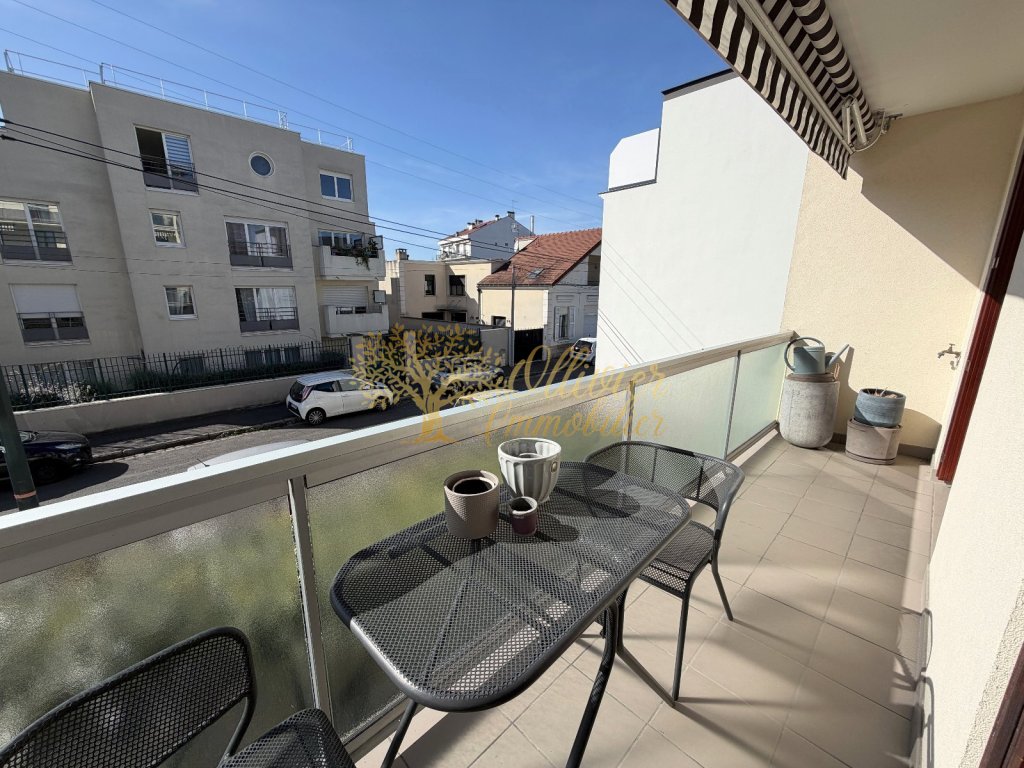 APPARTEMENT T3 A VENDRE - ST MAUR DES FOSSES Adamville - 81.03 m2 - 499�000�&euro;
