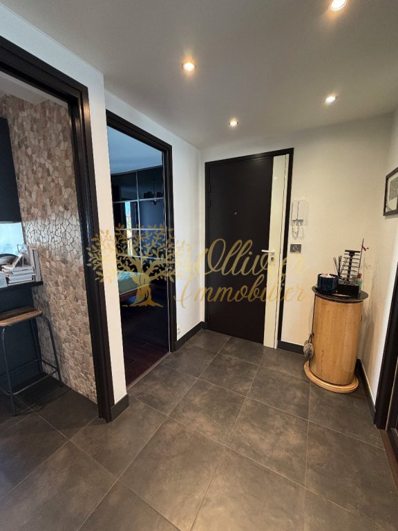 APPARTEMENT T3 A VENDRE - ST MAUR DES FOSSES Adamville - 81.03 m2 - 499�000�&euro;