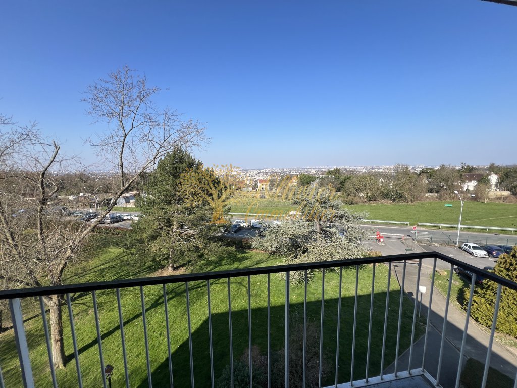 APPARTEMENT T4 A VENDRE - CHENNEVIERES SUR MARNE - 74 m2 - 229�000�&euro;