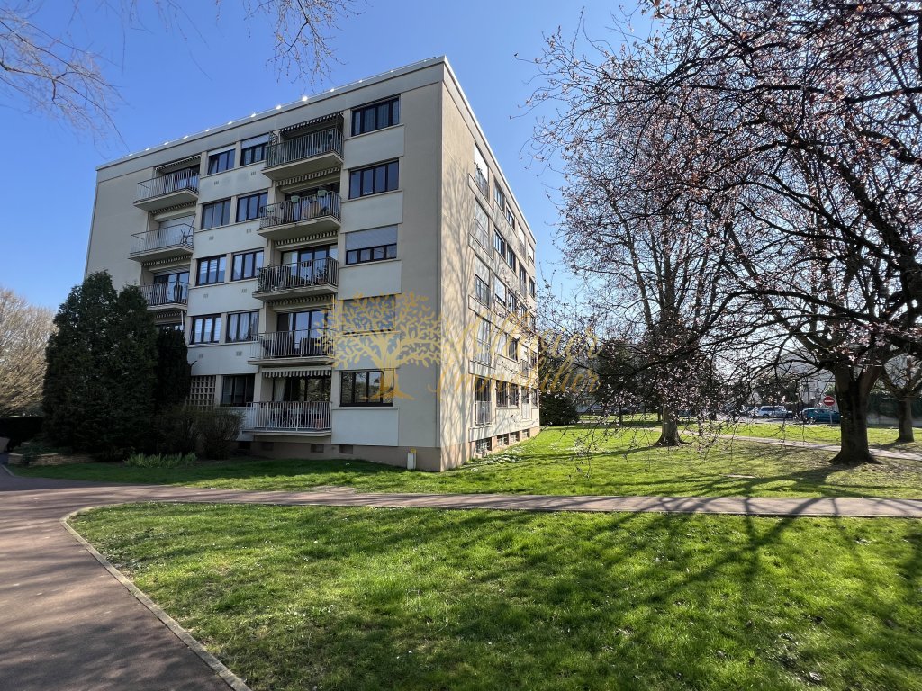 APPARTEMENT T4 A VENDRE - CHENNEVIERES SUR MARNE - 74 m2 - 229�000�&euro;