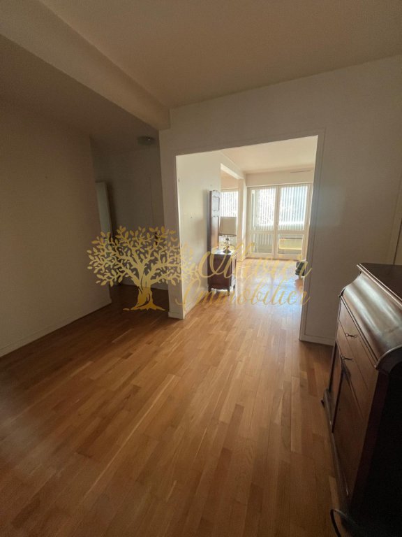 4 pi�ces A VENDRE - SUCY EN BRIE Quartier des Berges - 95.83 m2 - 225�000�&euro;