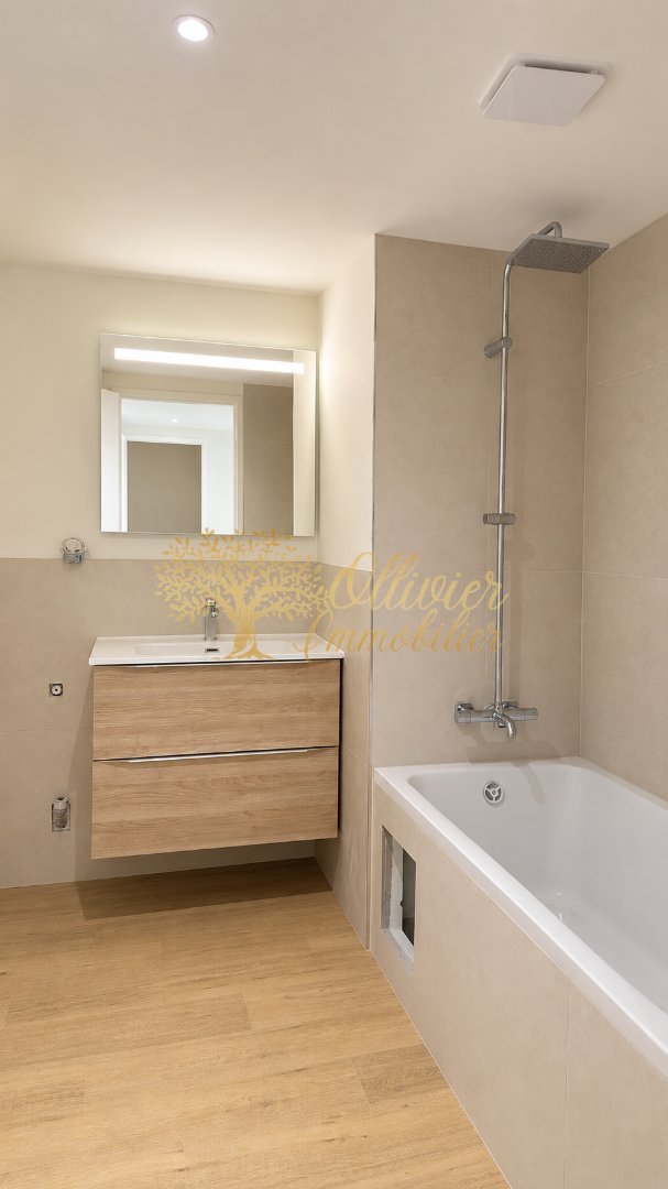 TYPE 5 pièces - 124,3 m² - 1 170 000 € - Quartier Polangis, Joinville-le-Pont