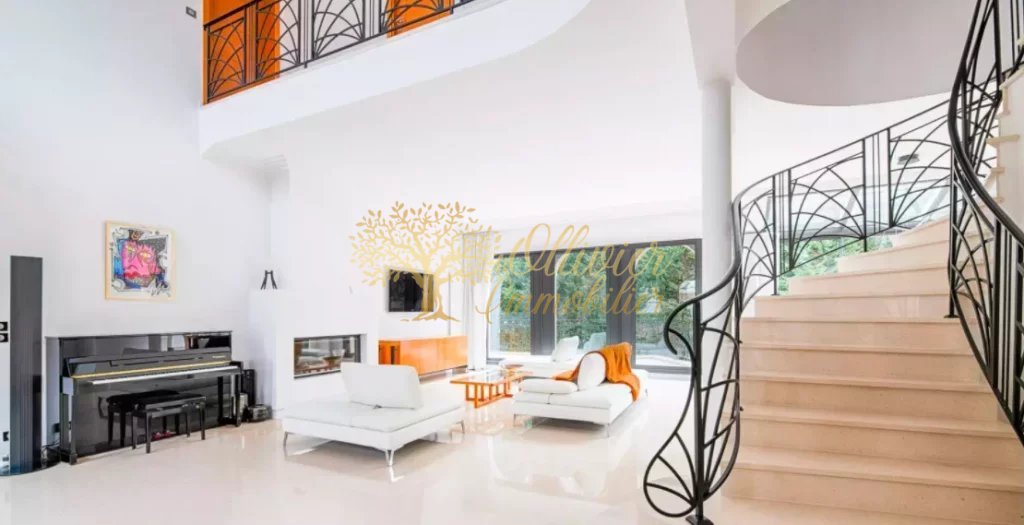 VILLA A VENDRE - LA VARENNE ST HILAIRE - 300 m2 - 2 500 000 &euro;