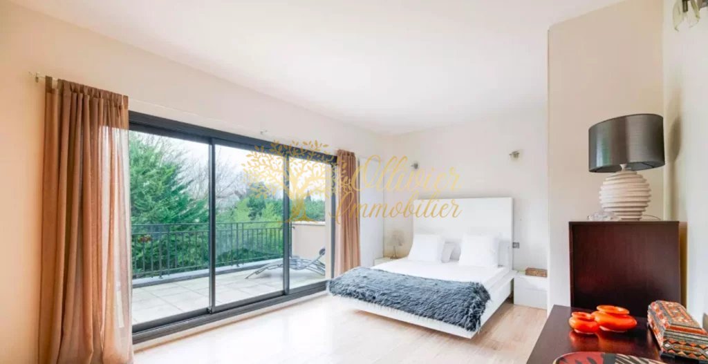 VILLA A VENDRE - LA VARENNE ST HILAIRE - 300 m2 - 2 500 000 &euro;